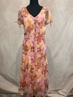 V-Neck Pink & Peach Floral Maxi Dress with Tie Sleeves